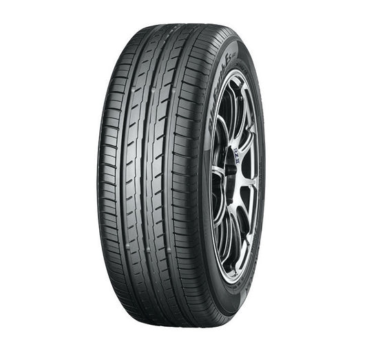 Yokohama BluEarth-Es ES32 215/60/16 Tyres