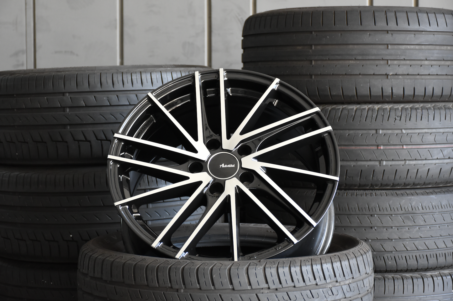 Advanti Turbina 17 Inch Rims